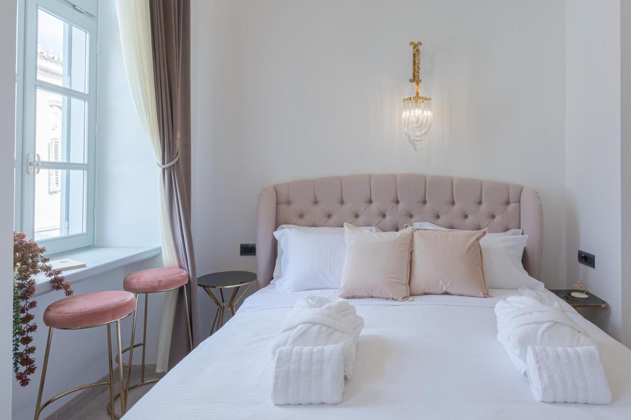 Residenza Di Fedralia Bed & Breakfast นาฟปลิโอ ภายนอก รูปภาพ