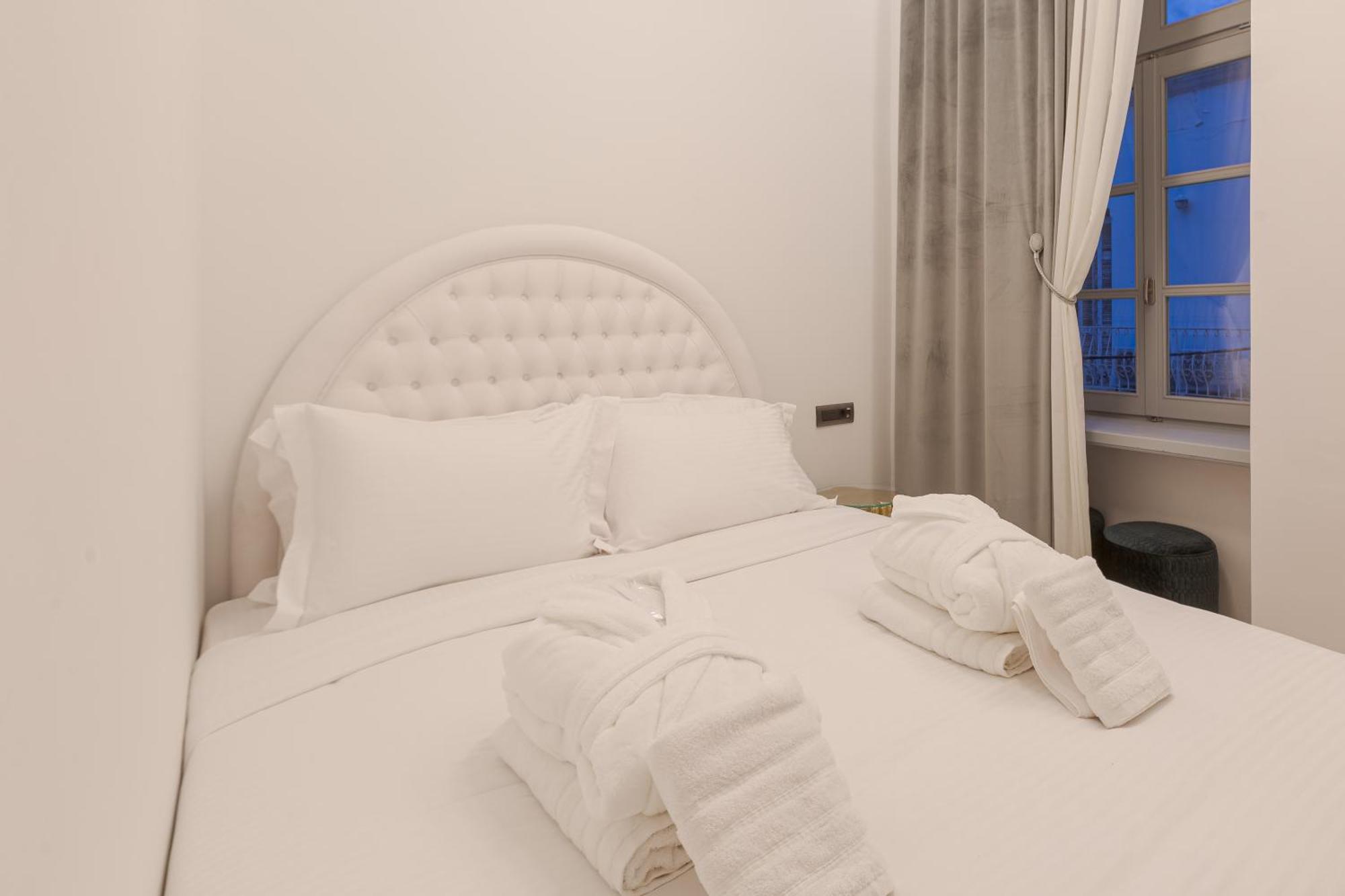 Residenza Di Fedralia Bed & Breakfast นาฟปลิโอ ภายนอก รูปภาพ